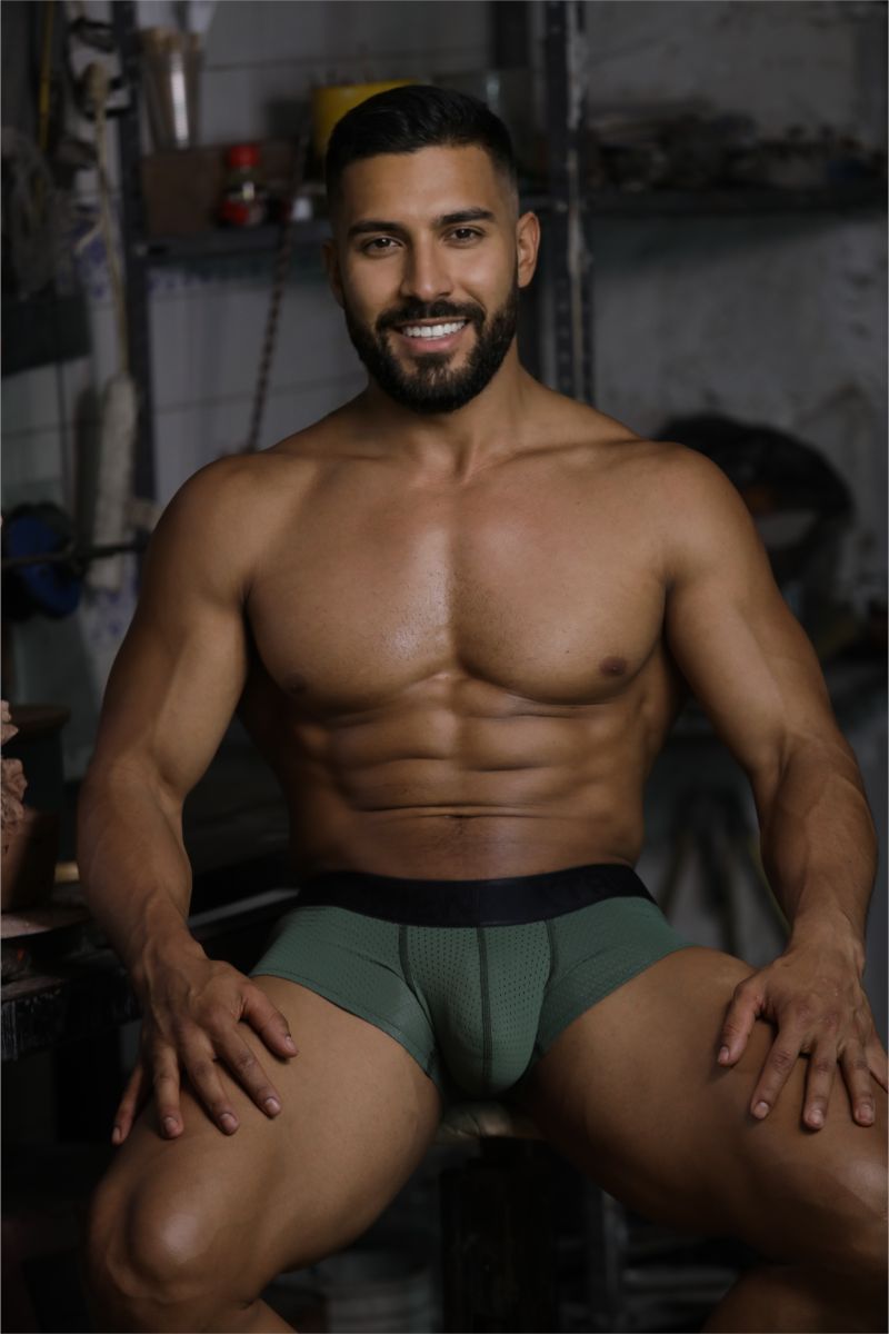 Xtremen 91252 XTREMEN Mens Signature Breathable Modern Trunks Military Green